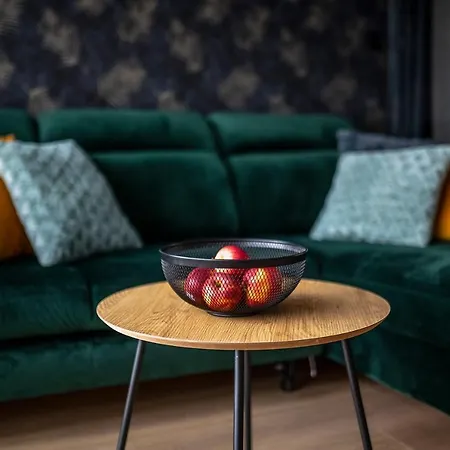 Easy Rent - Brilliant, Basen & Spa, Centrum 24h Check-in 公寓 *