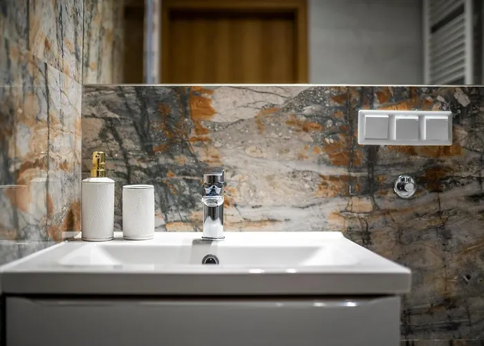 Easy Rent - Brilliant, Basen & Spa, Centrum 24h Check-in Lublin